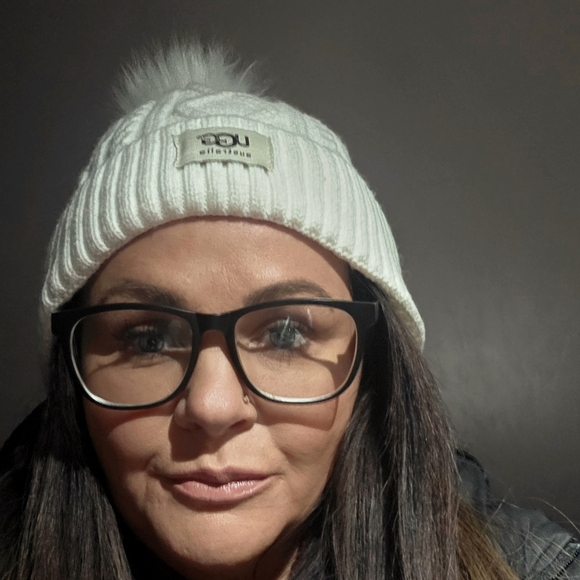 Meet your Posher, Phyllis - Picture 1 of 1